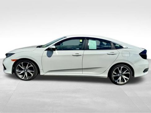 Used 2019 Honda Civic Sport image 5