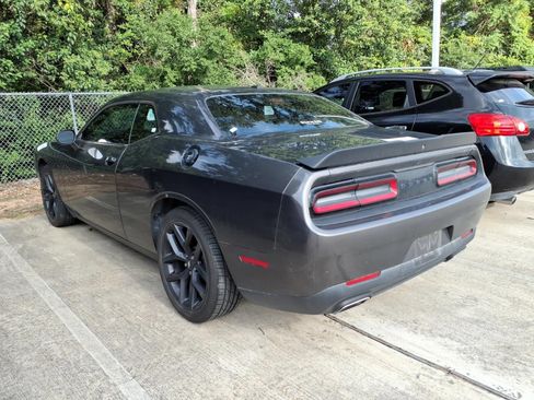 Used 2021 Dodge Challenger SXT w/ Blacktop Package RWD image 2