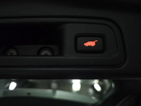 Used 2021 Honda Pilot Touring image 41