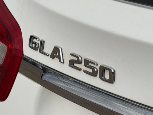 Used 2020 Mercedes-Benz GLA 250 image 9