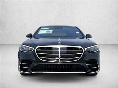 New 2026 Mercedes-Benz S 580e 4MATIC Sedan image 16