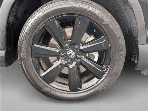 Used 2025 Honda Pilot Black Edition image 22