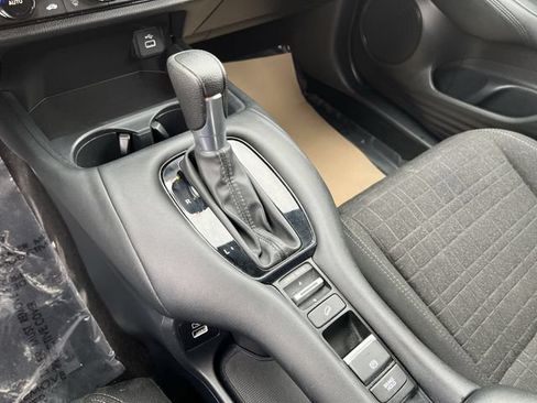 Used 2023 Honda HR-V LX image 22
