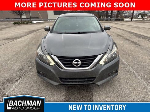 Used 2017 Nissan Altima 2.5 SL w/ 2.5 Technology Package image 3