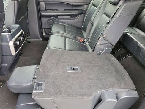 Used 2024 Ford Expedition Max XLT image 14