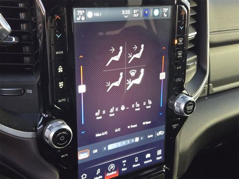 Used 2022 RAM 3500 Laramie image 22