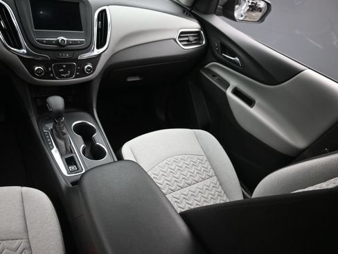Used 2023 Chevrolet Equinox LT FWD image 15