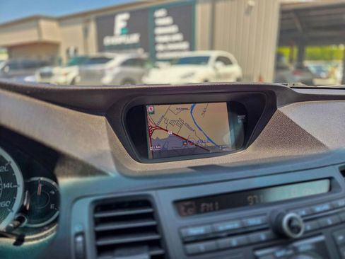 Used 2011 Acura TSX Sport Wagon image 5