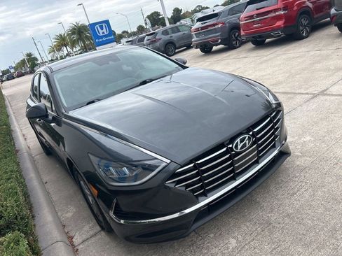 Used 2021 Hyundai Sonata SE FWD image 3