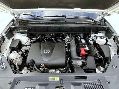 Used 2020 Toyota Highlander XLE w/ Protection Package #3 image 27