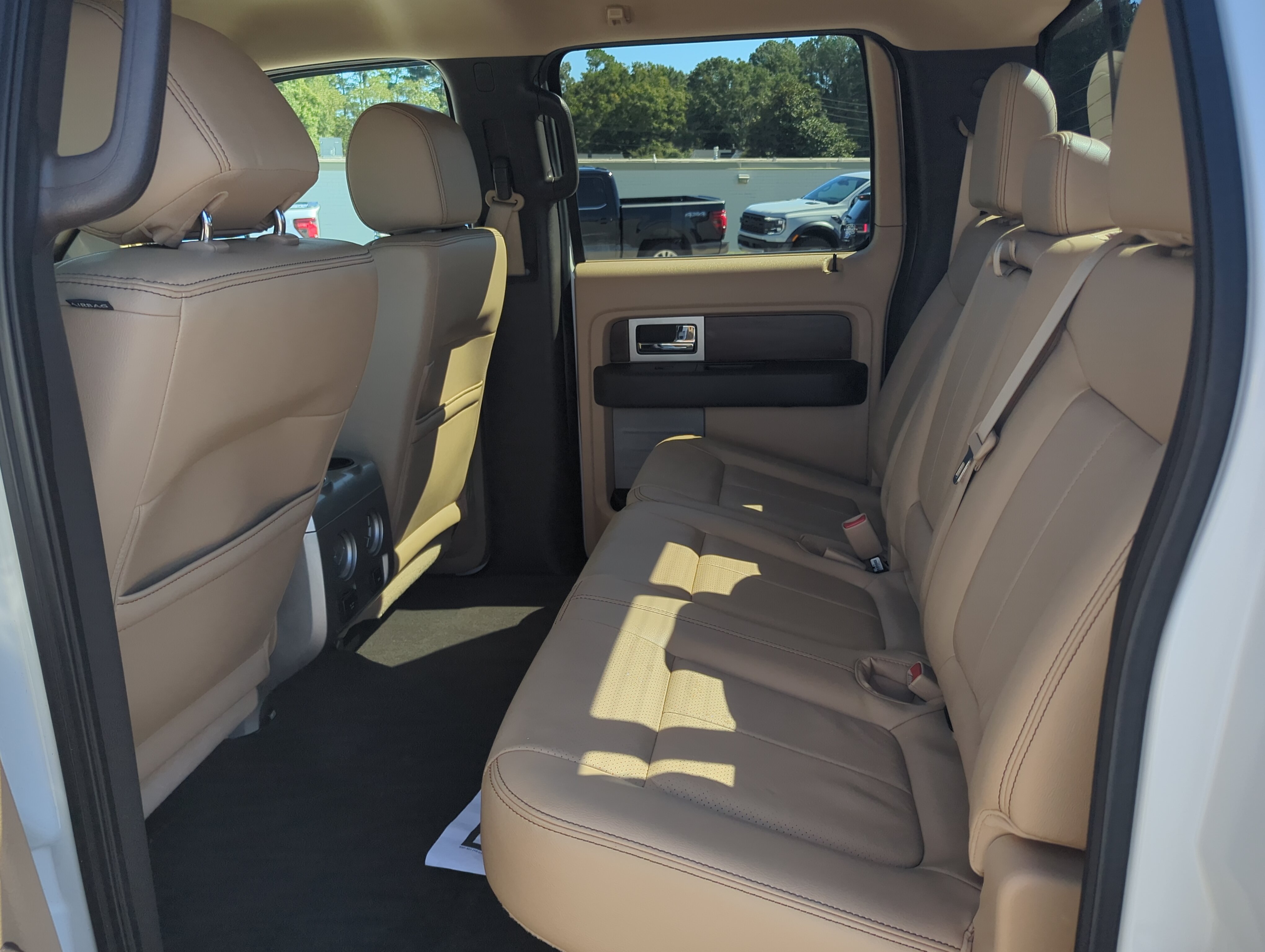 Used 2013 Ford F150 Lariat w/ Mid Equipment Group AWD/4WD image 12