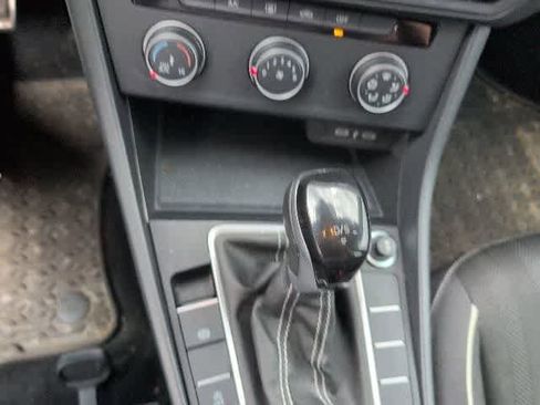 Used 2023 Volkswagen Jetta Sport image 16