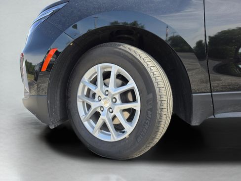 Used 2024 Chevrolet Equinox LT FWD image 40