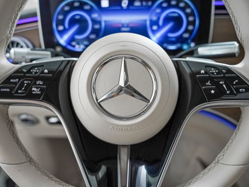 Certified 2023 Mercedes-Benz EQS 450+ Sedan image 11
