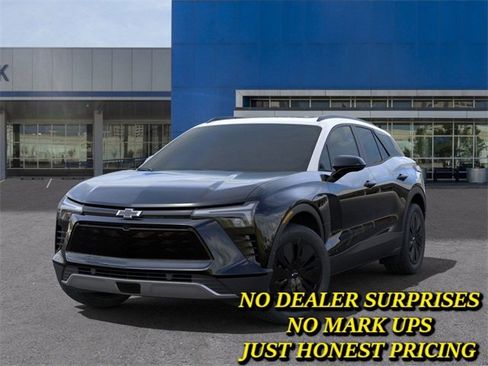 New 2025 Chevrolet Blazer EV LT image 6