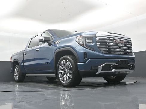 Used 2024 GMC Sierra 1500 Denali AWD/4WD image 47