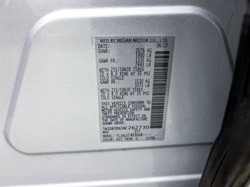 Used 2022 Nissan Pathfinder Platinum w/ Cargo Package image 40