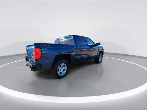 Used 2018 Chevrolet Silverado 1500 LT w/ All Star Edition image 8