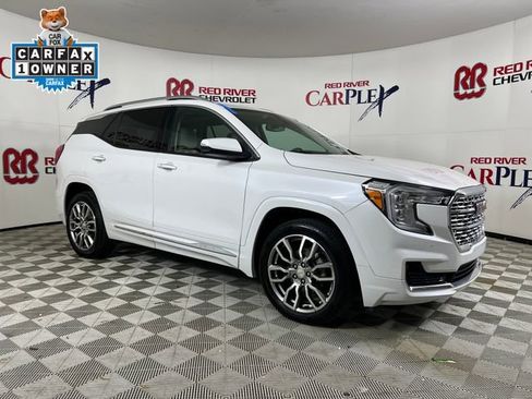 Used 2022 GMC Terrain Denali AWD/4WD image 1