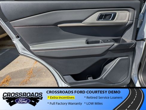 New 2026 Ford Explorer Active image 24