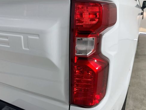 Used 2024 Chevrolet Silverado 1500 W/T w/ WT Value Package RWD image 32