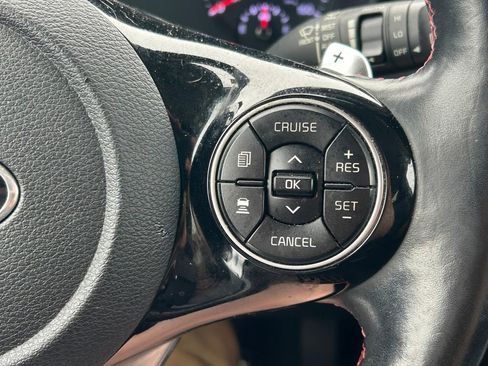 Used 2021 Kia Soul Turbo FWD image 38