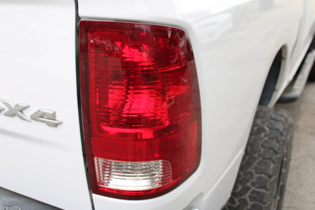 Used 2016 RAM 2500 Tradesman w/ Chrome Appearance Group AWD/4WD image 10