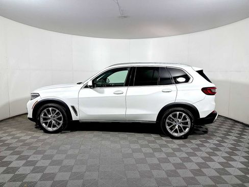 Certified 2023 BMW X5 xDrive40i w/ Premium Package image 4