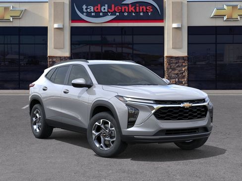 New 2026 Chevrolet Trax LT w/ LT Convenience Package FWD image 31
