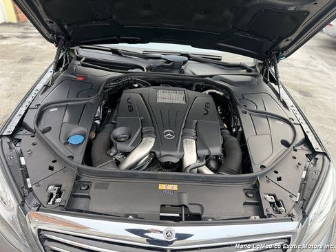 Used 2017 Mercedes-Benz S 550 4MATIC Sedan w/ Premium Package image 19