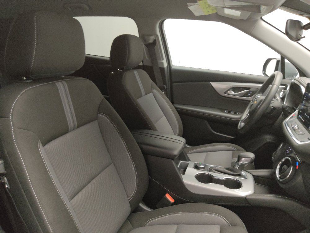 Used 2025 Chevrolet Blazer LT AWD/4WD image 21