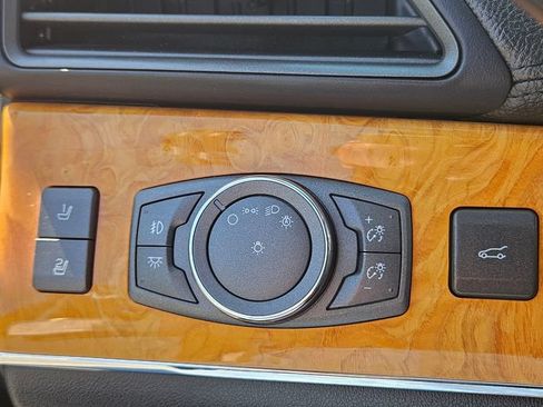 Used 2014 Lincoln MKX AWD w/ Equipment Group 102A image 9