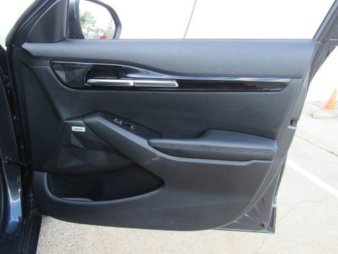 Used 2021 Kia Seltos SX image 18