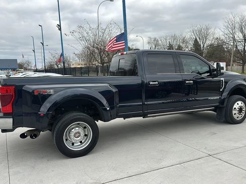 Used 2021 Ford F450 King Ranch w/ King Ranch Ultimate Package image 8