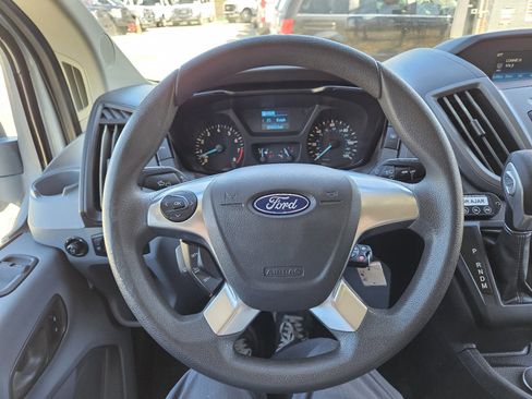 Used 2017 Ford Transit 350 XL image 44