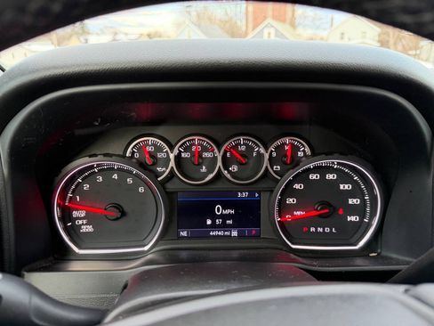 Used 2019 Chevrolet Silverado 1500 LT w/ All-Star Edition AWD/4WD image 10