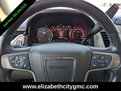 Used 2015 GMC Yukon Denali w/ Premium Package image 32