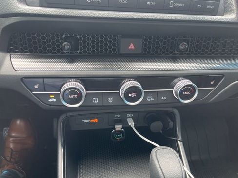 Used 2025 Honda CR-V EX image 15