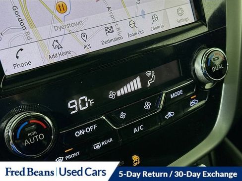 Used 2023 Nissan Murano Platinum w/ Cargo Package image 18