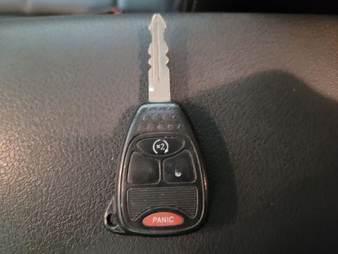 Used 2016 Jeep Patriot High Altitude FWD image 32