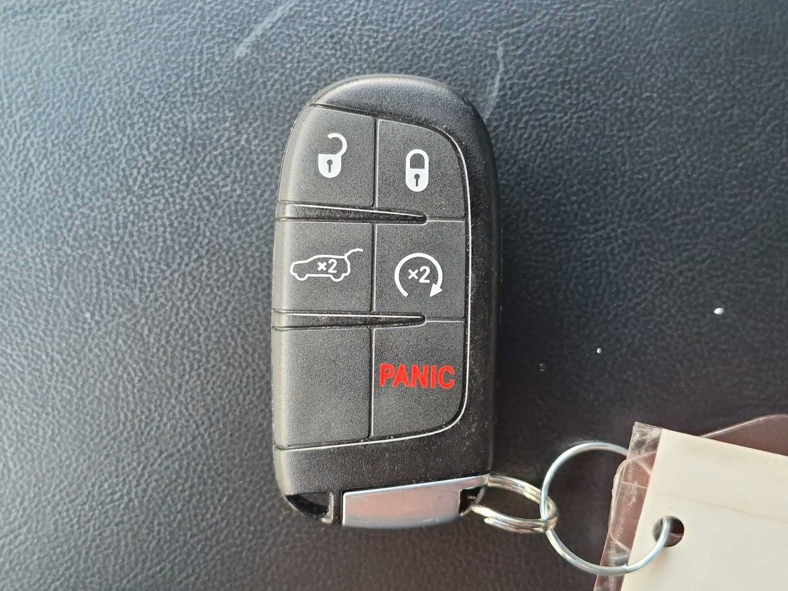 Used 2015 Jeep Grand Cherokee Altitude AWD/4WD image 32