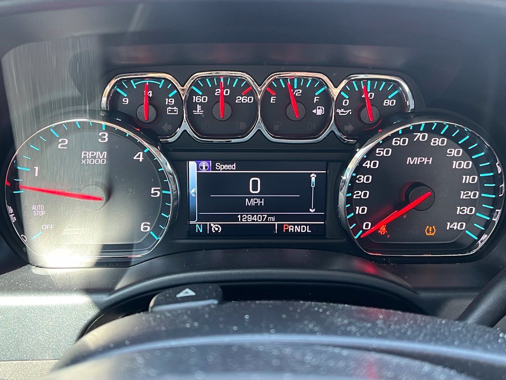 Used 2018 Chevrolet Silverado 1500 LT w/ LT Eassist Package RWD image 19