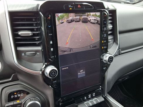 New 2026 RAM 1500 Big Horn AWD/4WD image 14