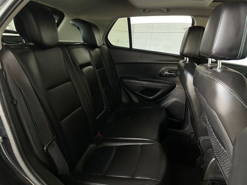 Used 2015 Chevrolet Trax LTZ image 13