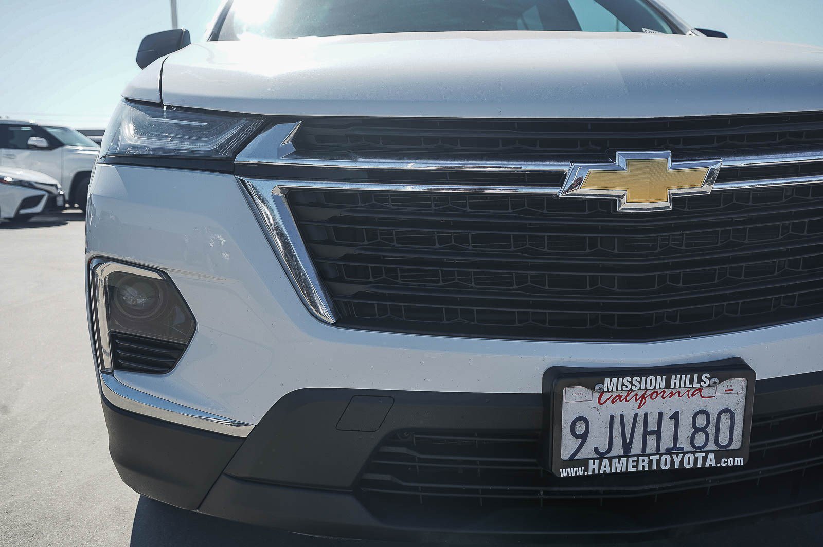 Used 2023 Chevrolet Traverse LS FWD image 12