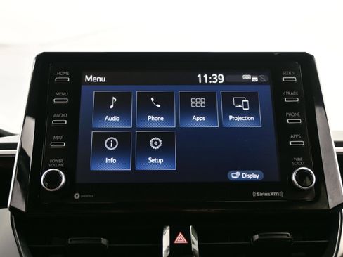 Used 2021 Toyota Corolla LE FWD image 18
