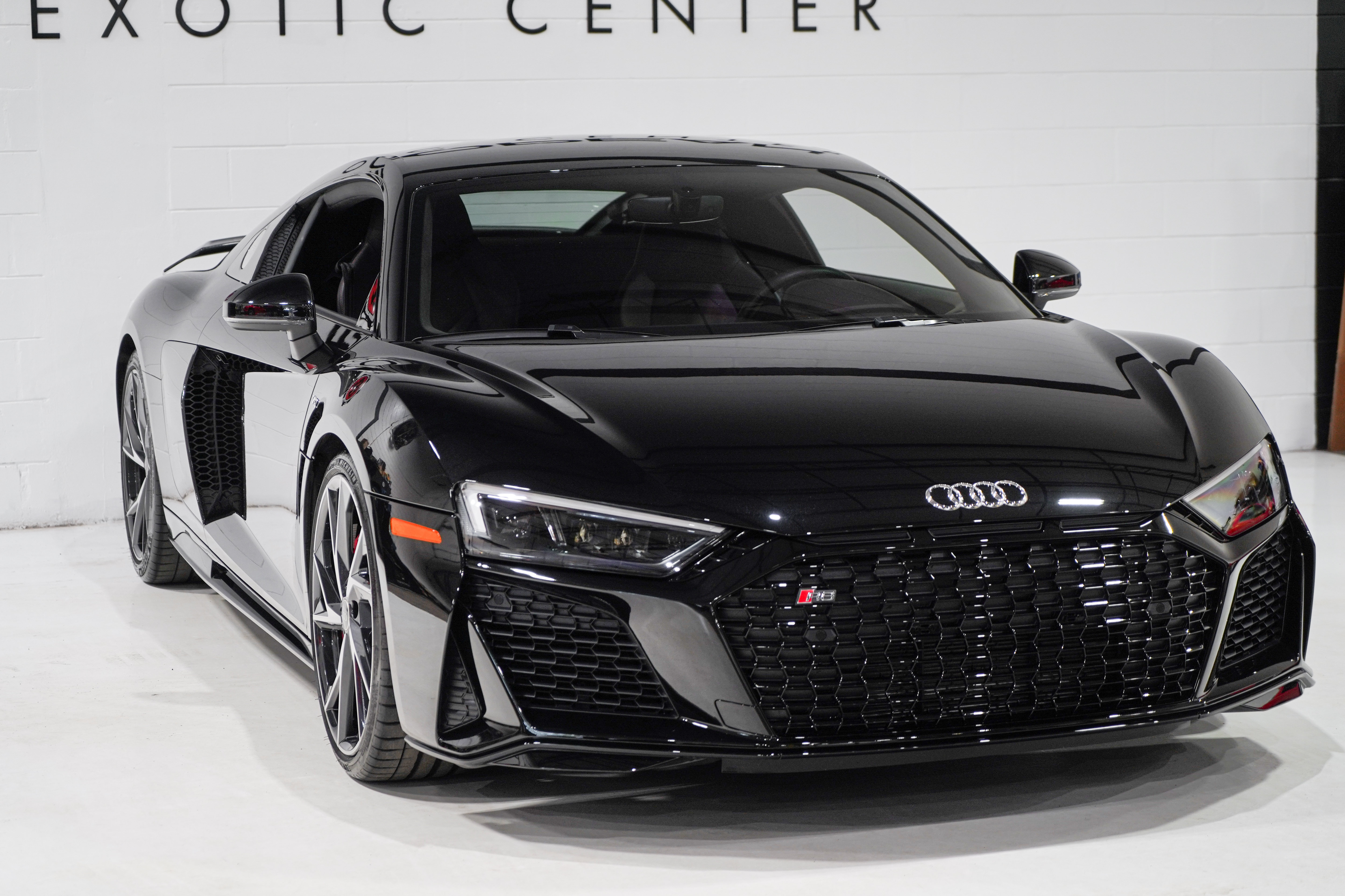 Used 2023 Audi R8 V10 performance RWD image 30