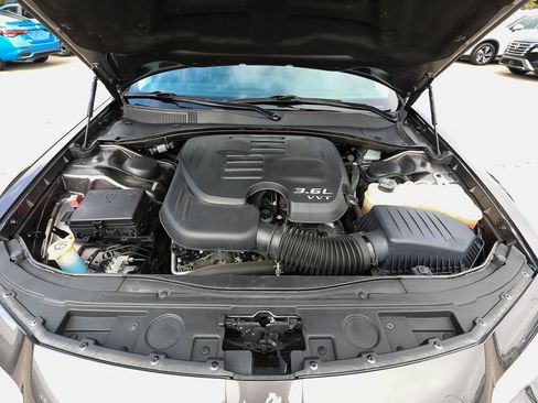 Used 2021 Chrysler 300 Touring L RWD image 20