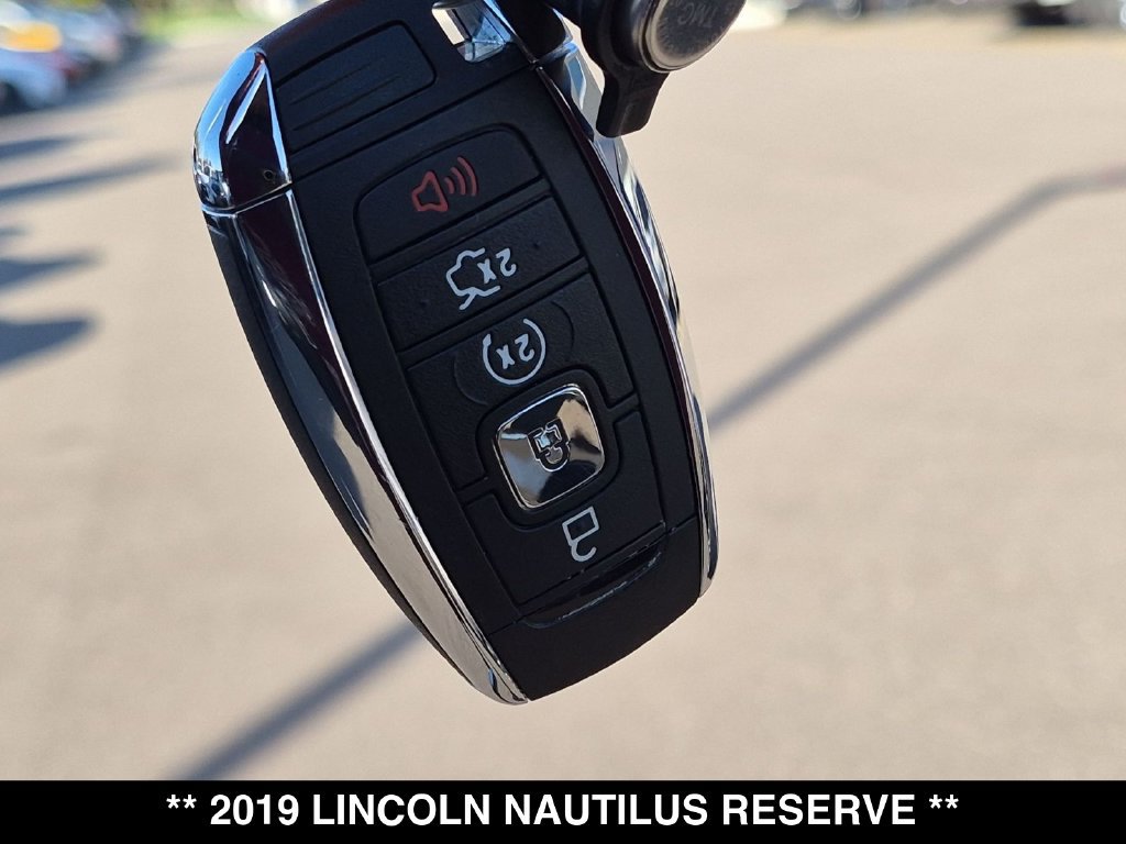 Used 2019 Lincoln Nautilus Reserve w/ Driver Assistance Package AWD/4WD image 34