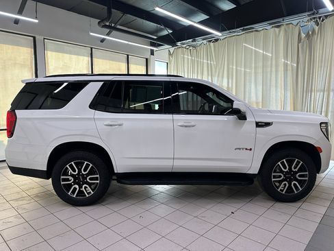 Used 2023 GMC Yukon AT4 image 3